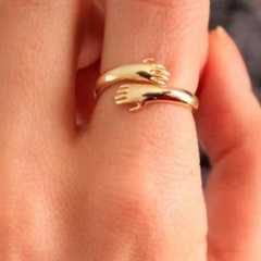 ETERNAL HUG RING Gold Plated